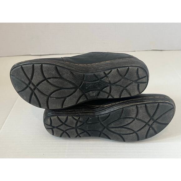 BOC Born Concept Black Leather Buckle Loafer Women's Size 9.5 - Picture 5 of 8